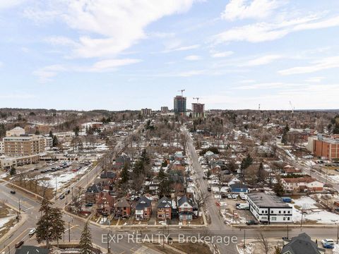 Photo 42 at 36 Sophia Street W, Queen's Park, Barrie