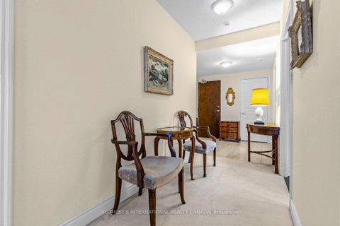 Photo 12 at 814 - 10 Delisle Avenue, St. Clair, Toronto