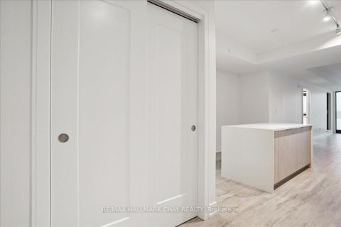 Photo 6 at 803 - 185 Dunlop Street E, Lakeshore, Barrie