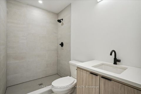 Photo 23 at 803 - 185 Dunlop Street E, Lakeshore, Barrie