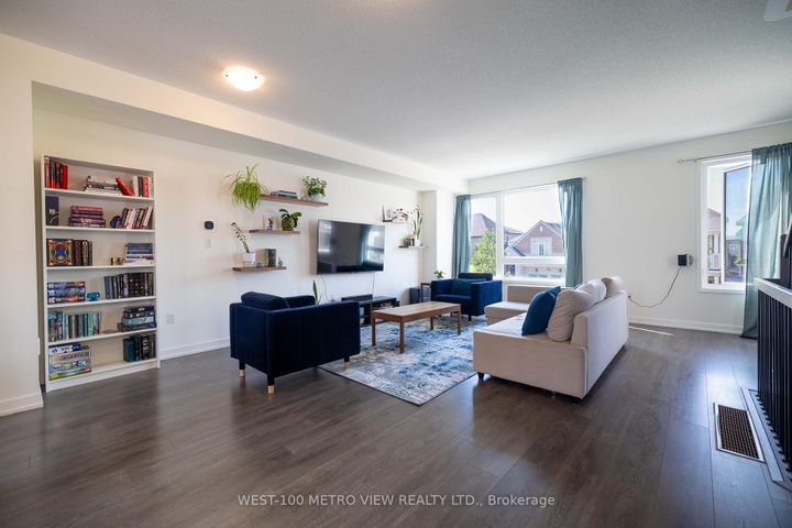 Photo 4 at 3141 Ernest Appelbe Boulevard, GO Glenorchy, Oakville