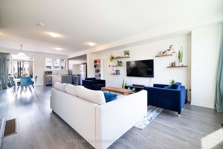 Photo 5 at 3141 Ernest Appelbe Boulevard, GO Glenorchy, Oakville