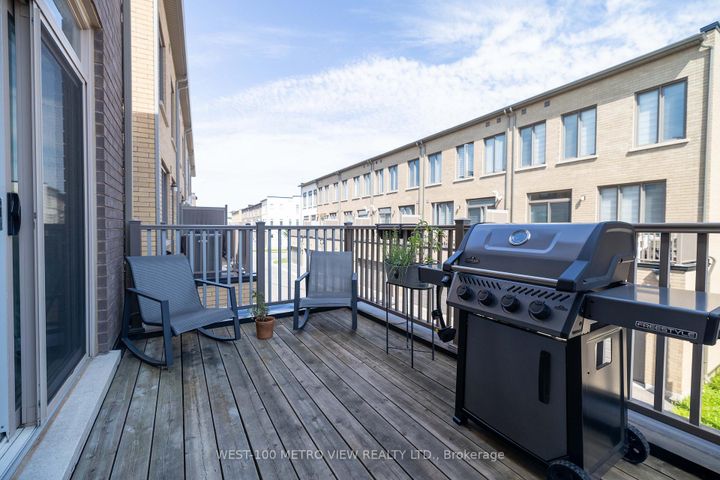 Photo 8 at 3141 Ernest Appelbe Boulevard, GO Glenorchy, Oakville