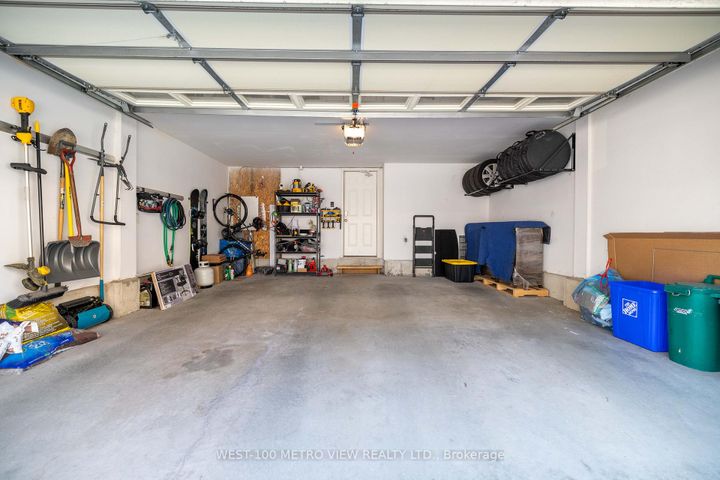 Photo 21 at 3141 Ernest Appelbe Boulevard, GO Glenorchy, Oakville