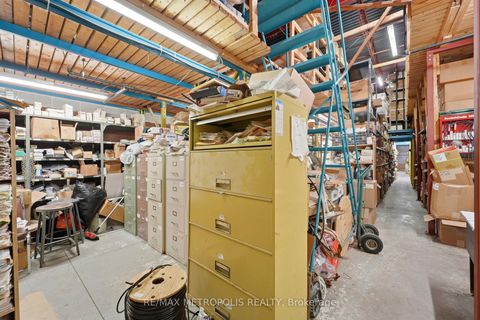 Photo 12 at 35 - 120 Dynamic Drive, Milliken, Toronto