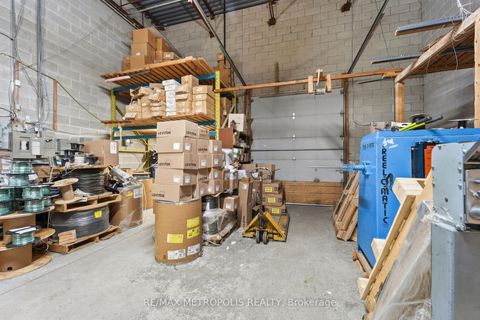 Photo 20 at 35 - 120 Dynamic Drive, Milliken, Toronto