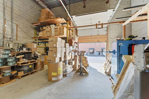 Photo 21 at 35 - 120 Dynamic Drive, Milliken, Toronto