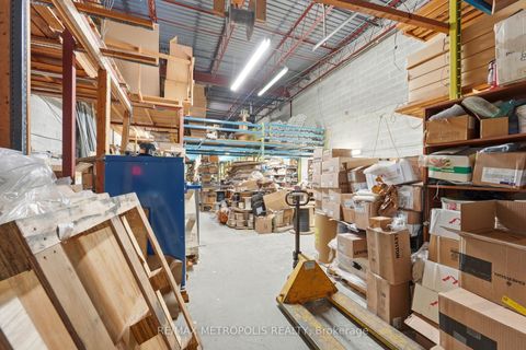 Photo 24 at 35 - 120 Dynamic Drive, Milliken, Toronto