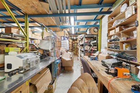 Photo 28 at 35 - 120 Dynamic Drive, Milliken, Toronto