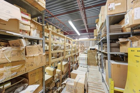 Photo 32 at 35 - 120 Dynamic Drive, Milliken, Toronto