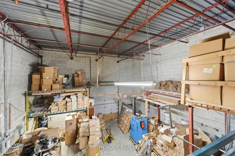 Photo 37 at 35 - 120 Dynamic Drive, Milliken, Toronto