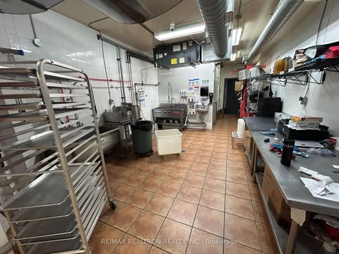 Photo 4 at 588 Danforth Avenue, Danforth, Toronto