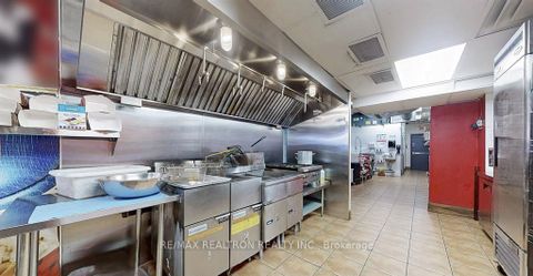 Photo 5 at 588 Danforth Avenue, Danforth, Toronto