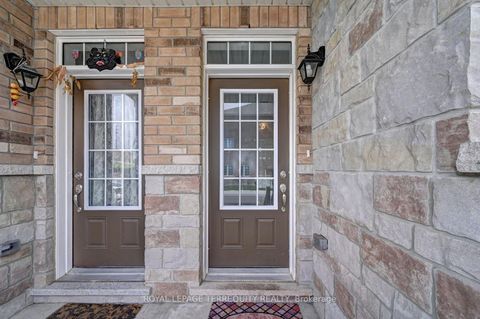 Photo 3 at 105 Jolly Way, Dorset Park, Toronto