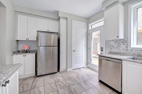 Photo 11 at 105 Jolly Way, Dorset Park, Toronto