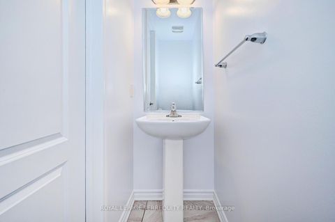 Photo 13 at 105 Jolly Way, Dorset Park, Toronto