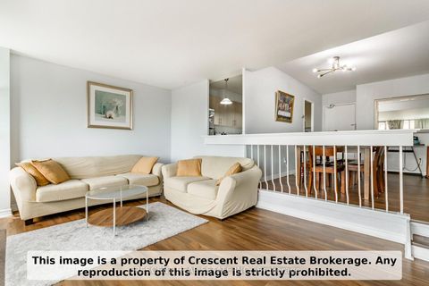 Photo 15 at 710 - 9 Four Winds Drive SW, York University Heights, Toronto