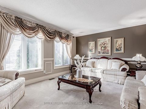 Photo 8 at 33 Redberry Parkway, Maple Leaf, Toronto