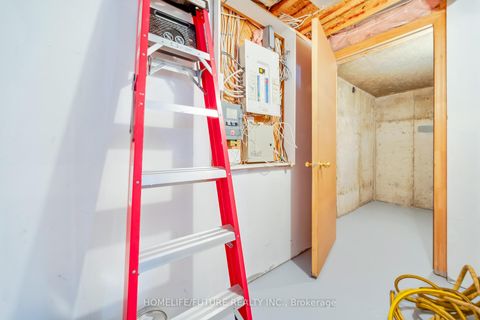 Photo 41 at 88 Mourning Dove Crescent, Malvern, Toronto