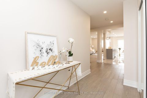 Photo 1 at 164 Banbrooke Crescent, Summerhill Estates, Newmarket