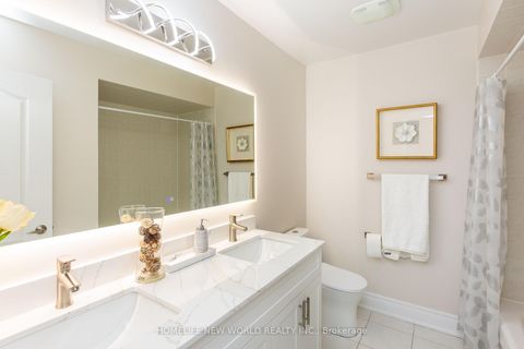 Photo 13 at 164 Banbrooke Crescent, Summerhill Estates, Newmarket