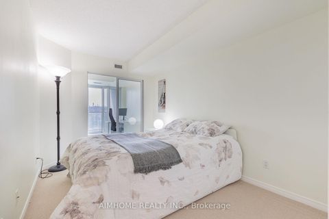 Photo 15 at 1106 - 30 Harrison Garden Boulevard, Willowdale East, Toronto