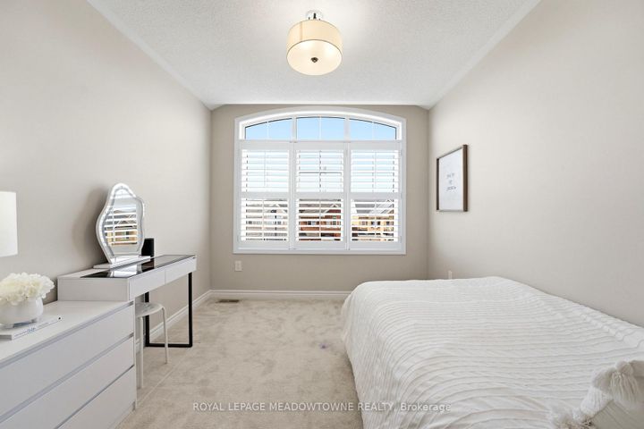 Photo 19 at 112 Whitlock Avenue, FO Ford, Milton