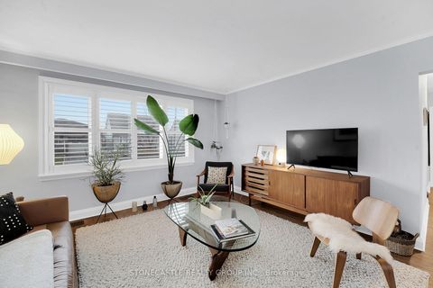 Photo 6 at 10 Woodbury Road, Alderwood, Toronto