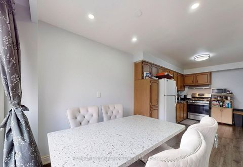 Photo 4 at 8 - 7033 Netherbrae Road, Malton, Mississauga