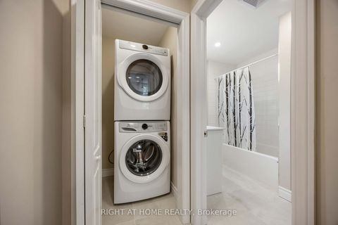 Photo 17 at 12 Rosalie Avenue N, CFB, Toronto