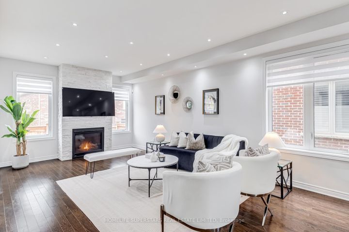 Photo 5 at 39 Rain Forest Lane, Georgetown, Halton Hills