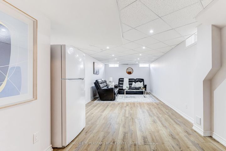 Photo 24 at 39 Rain Forest Lane, Georgetown, Halton Hills