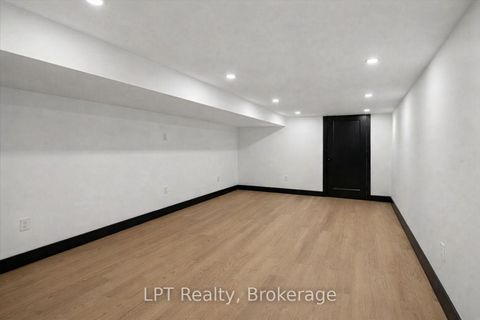 Photo 12 at 1281 Oxford Street, Lakeview, Oshawa