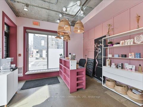 Photo 6 at 968 Queen Street W, Bellwoods, Toronto