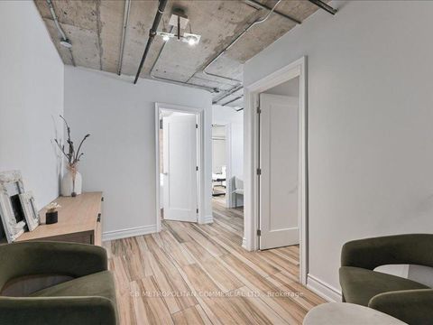 Photo 13 at 968 Queen Street W, Bellwoods, Toronto