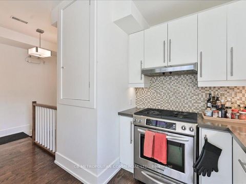 Photo 22 at 968 Queen Street W, Bellwoods, Toronto