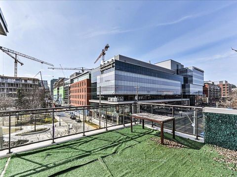 Photo 44 at 968 Queen Street W, Bellwoods, Toronto