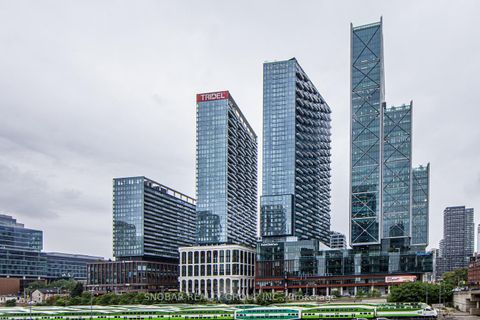 Photo 0 at 814 - 470 Front Street W, Waterfront Communities C1, Toronto