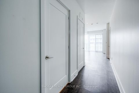 Photo 7 at 814 - 470 Front Street W, Waterfront Communities C1, Toronto