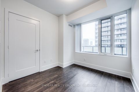 Photo 18 at 814 - 470 Front Street W, Waterfront Communities C1, Toronto