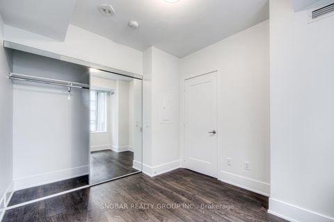 Photo 21 at 814 - 470 Front Street W, Waterfront Communities C1, Toronto