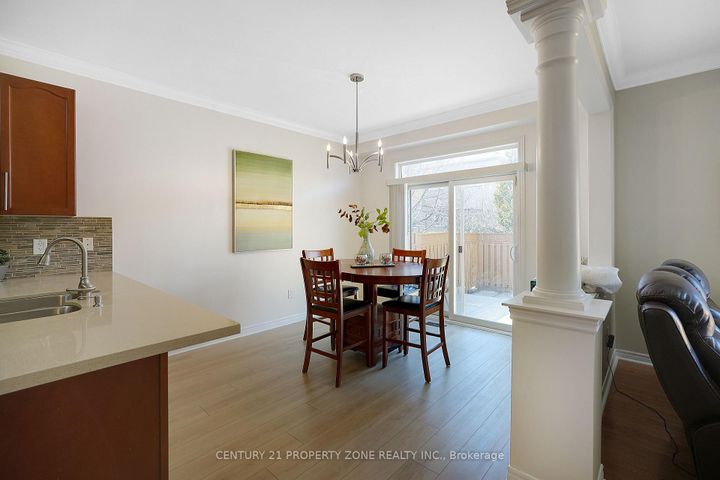 Photo 9 at 43 Alice Springs Crescent, Credit Valley, Brampton