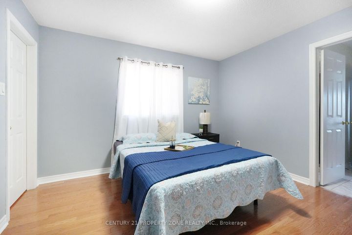 Photo 26 at 43 Alice Springs Crescent, Credit Valley, Brampton