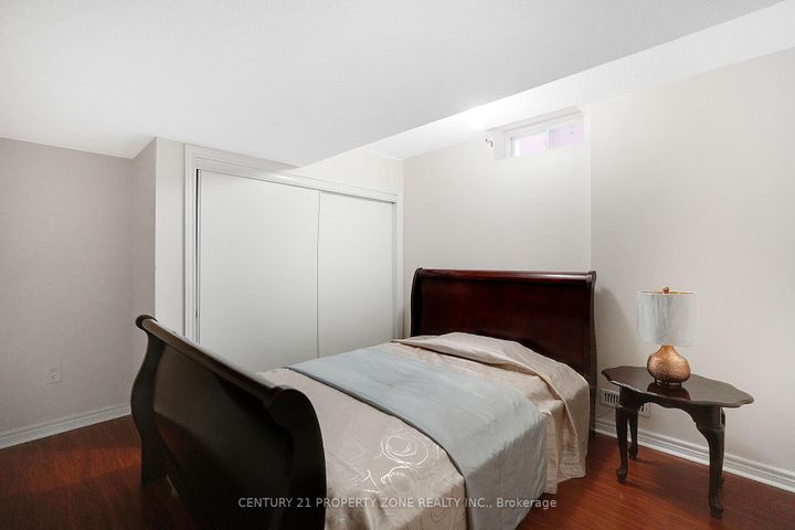 Photo 36 at 43 Alice Springs Crescent, Credit Valley, Brampton