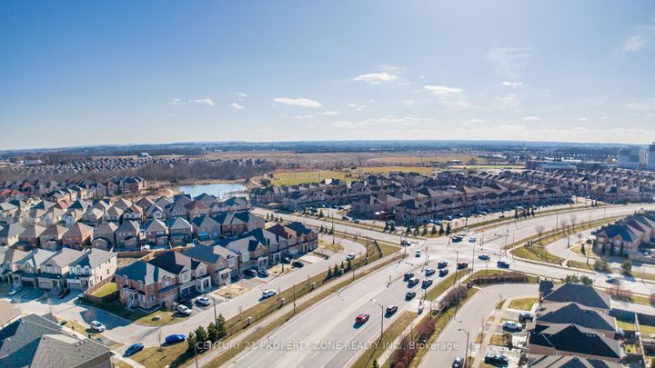 Photo 39 at 43 Alice Springs Crescent, Credit Valley, Brampton