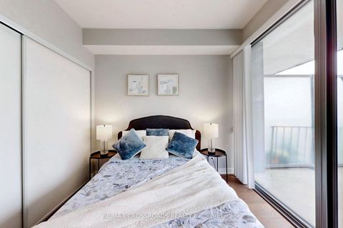 Photo 20 at 1910 - 57 St  Joseph Street, Bay Street Corridor, Toronto