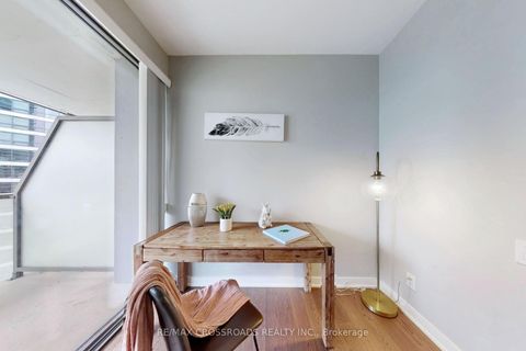 Photo 24 at 1910 - 57 St  Joseph Street, Bay Street Corridor, Toronto