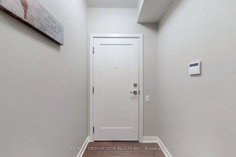 Photo 29 at 1910 - 57 St  Joseph Street, Bay Street Corridor, Toronto