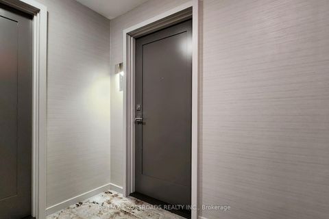 Photo 31 at 1910 - 57 St  Joseph Street, Bay Street Corridor, Toronto