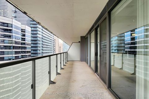 Photo 42 at 1910 - 57 St  Joseph Street, Bay Street Corridor, Toronto